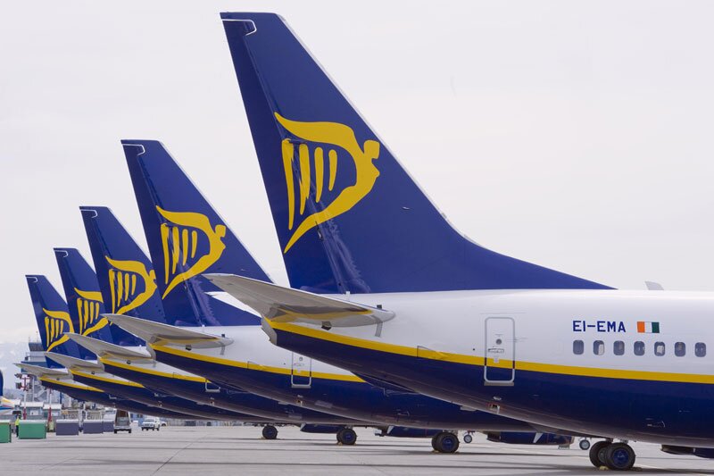 Ryanair unveils agressive flight and holiday targets