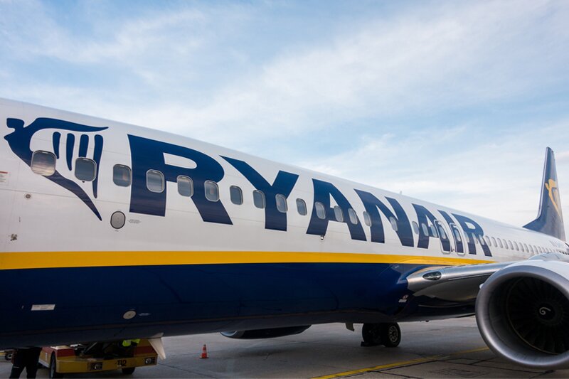 Agents accuse Ryanair of ‘throwing mud’ to diver from refunds row