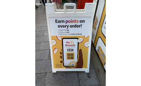 Expedia partners with non-travel brand for first-time loyalty app