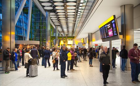 UK aviation regulator expects busiest Christmas in history