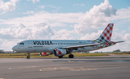Volotea adopts Navitaire's Stratos for AI-orchestrated retailing